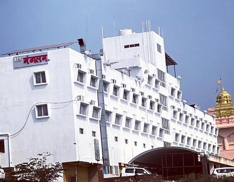 Hotel Mangalam Kurandvad Zewnętrze zdjęcie
